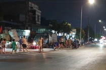 Đi làm về, vợ ngã quỵ phát hiện chồng tử vong trong tư thế treo cổ