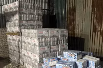 Tạm giữ hàng chục nghìn sản phẩm mỹ phẩm không rõ nguồn gốc