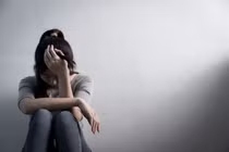 Mẹ chồng nàng dâu lục đục vì chuyện chăm cháu