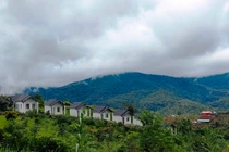 Kon Tum: Xẻ núi, bạt đồi làm homestay trái phép