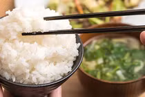 3 bí quyết ăn cơm trắng của người Nhật ít bị tiểu đường, béo phì