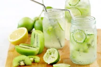 Bỏ túi 6 công thức nước uống đẹp da ngày thu đơn giản, hiệu quả