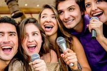 7 lợi ích đáng ngạc nhiên của ca hát đối với sức khỏe
