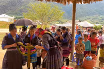 Nét đẹp phiên chợ vùng cao Tây Bắc
