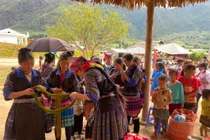 Nét đẹp phiên chợ vùng cao Tây Bắc