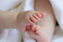 Tự sinh con tại nhà, sản phụ bị sốc mất máu nguy kịch tính mạng