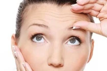  Bất ngờ với cách xóa nếp nhăn trên trán đơn giản tại nhà