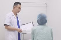 Tin lời quảng cáo "nâng ngực không đau", nhiều chị em phải nhập viện