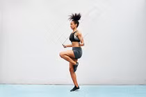 Bật mí 3 cách nhảy dây để cải thiện chiều cao