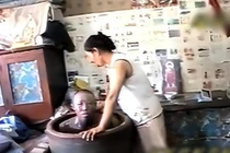 Săn rắn ăn thịt, lão nông hóa 'người rắn' đáng sợ và sự thật hoảng hồn 