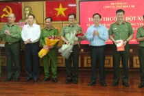 Đắk Lắk: Khen thưởng lực lượng triệt phá đường dây cá độ bóng đá