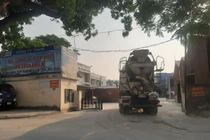 Long Biên (Hà Nội): Người dân khốn khổ vì trạm trộn bê tông gây ô nhiễm