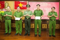 Đắk Lắk: Thưởng nóng 2 đơn vị phá nhanh vụ án cướp tài sản