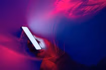 Sử dụng điện thoại 5G, bạn tiếp xúc với bao nhiêu bức xạ?