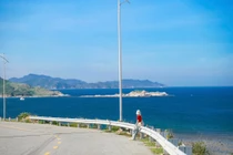 Vịnh Vĩnh Hy có gì đặc biệt hút du khách dịp nghỉ lễ 30/4?