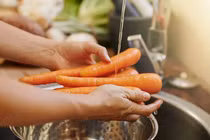 Lợi ích sức khỏe tuyệt vời của cà rốt