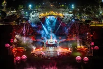 Du lịch Huế mùa lễ hội, có gì hút khách? 