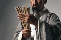 Dám tiên đoán mệnh vua, thầy tướng số gặp họa đau lòng 