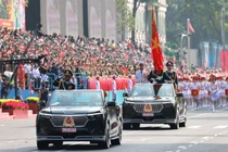 Đất nước trọn niềm vui