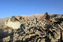 Giải mã các trận động đất làm rung chuyển Trái Đất gần đây