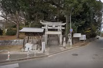 Bí ẩn vật "trừ tà" trong đền thờ Nhật Bản bất ngờ bốc cháy ngùn ngụt 