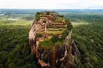 Chiêm ngưỡng khối đá khổng lồ hình sư tử ở Sri Lanka