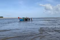 Quảng Bình: Tìm thấy thi thể ngư dân sau 9 ngày mất tích trên biển