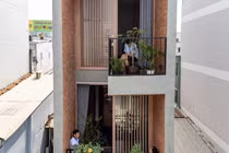 Ngôi nhà chỉ 3,5m nhưng thiết kế tiện nghi chẳng kém khu nghỉ dưỡng 