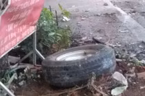 Nữ công nhân quét rác bất ngờ bị ô tô tông trọng thương