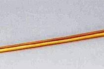 Bà lão vô tình nhặt được khúc gỗ sần sùi, nào ngờ là báu vật "khủng"