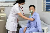 Hút thuốc lá, thuốc lào hàng chục năm, người đàn ông mắc bệnh COPD