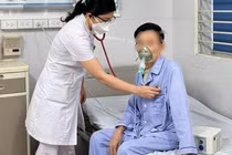 Hút thuốc lá, thuốc lào hàng chục năm, người đàn ông mắc bệnh COPD