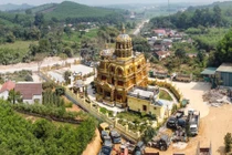 “Lóa mắt” lâu đài dát vàng 70 tỷ đồng ở Nghệ An