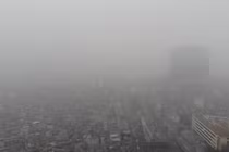 Hà Nội chìm trong không khí ô nhiễm: Ai dễ gặp nguy hiểm?