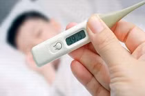 Bác sĩ chỉ rõ cách phát hiện viêm màng não trẻ em