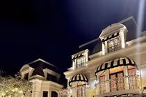 Biệt thự bề thế "vạn người mê" của vợ chồng Đoàn Di Băng