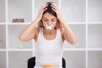 Mách bạn gái cách ăn nhiều không lo béo