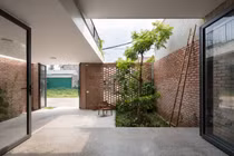 Ngôi nhà gạch đỏ đẹp mê mẩn ở Hà Tĩnh 