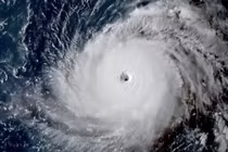 Bão số 2 trên vùng biển Quảng Ninh - Hải Phòng, gió giật cấp 11