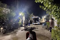 Đất đắp nền cao tốc sạt lở, hai công nhân thương vong khi đang làm việc