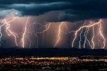 Top 8 hiện tượng thiên nhiên kỳ thú không ngờ