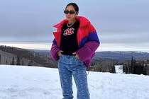 Trời rét phải mặc áo khoác phao, phối sao để không bị "dìm"?