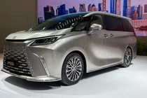 Chi tiết “chuyên cơ mặt đất” Lexus LM 2024 sắp bán tại Việt Nam
