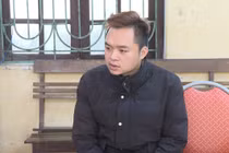 Táo tợn dùng dao khống chế nữ nhân viên siêu thị WinMart, cướp tài sản