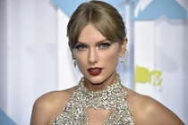 Hé lộ khối tài sản khổng lồ của Taylor Swift