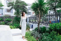 Bên trong biệt thự bề thế 2 mặt tiền của Ninh Dương Lan Ngọc