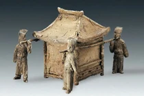 Khai quật quan tài 900 tuổi, bất ngờ hài cốt còn nguyên tóc và móng tay