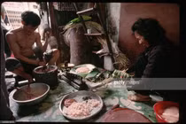 Ngắm loạt ảnh hiếm về Tết Nguyên đán Việt Nam 50 năm trước 