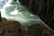 "Hồ nước kỳ diệu" biến mất bí ẩn sau 1 đêm