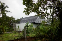 Cận cảnh nhà cấp 4 tiện nghi giữa rừng cây xanh mướt